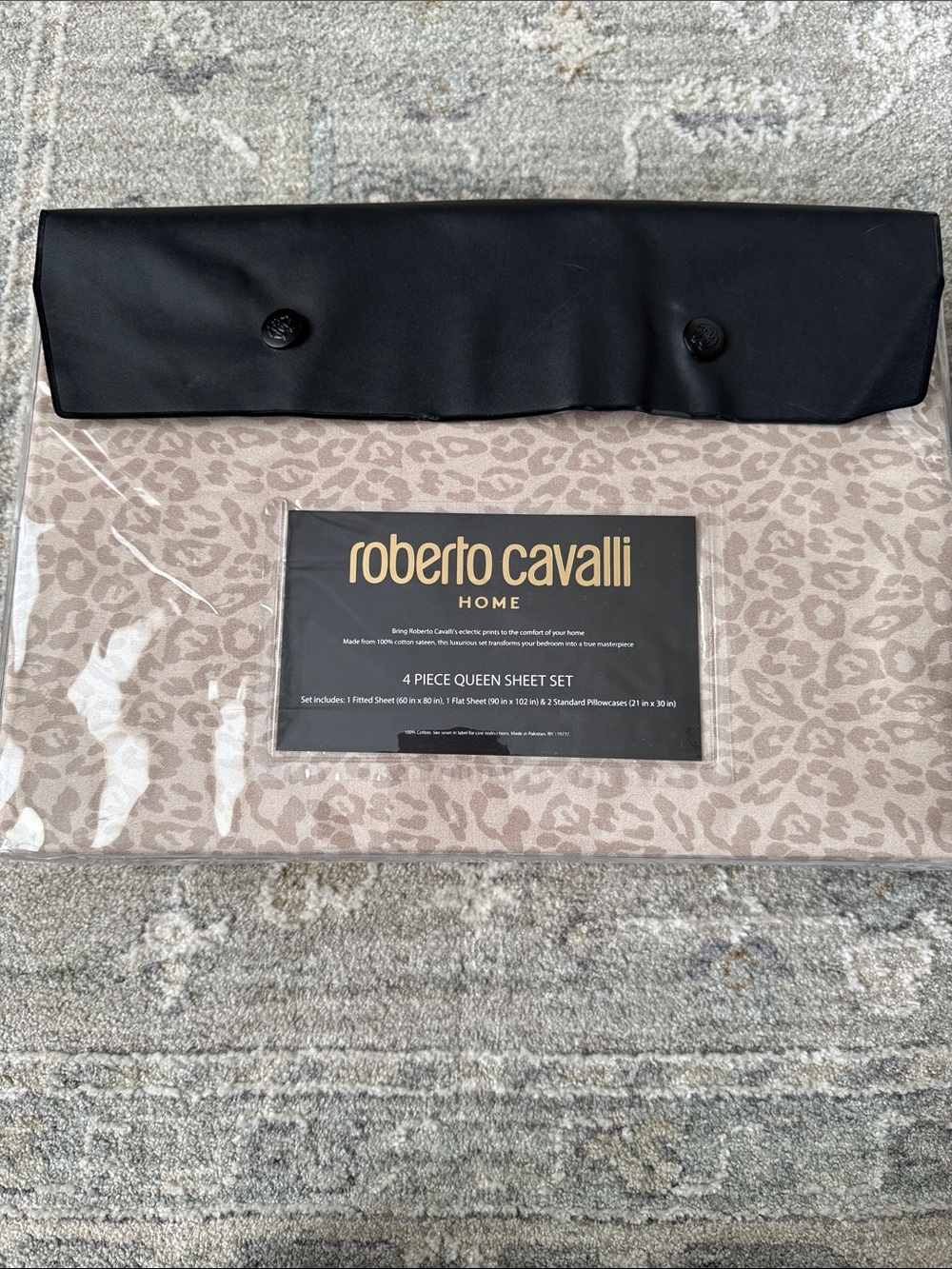NWT Roberto Cavalli Queen Sheet Set - Beige Leopard